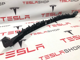 Кронштейн бампера центральный Tesla Model Y 1 поколение 2022, 1494045-00-C, 1494040-00-C