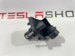Штуцер Tesla Model 3 1 поколение 2019, 1109179-00-B