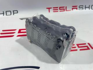 тормозные колодки Tesla Model S 1 поколение [рестайлинг] 2019, 1068330-00-B, 1055066-00-B