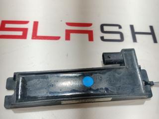 Антенна системы комфортного доступа Tesla Model X 1 поколение 2016, 1043129-00-B, X-12069-008R1-F