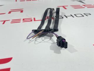 разъем (фишка) проводки Tesla Model 3 1 поколение 2019, 1110860-00-D, 1126265-00-C, 1107801-00-C, 1076737-00-C, 1524886-00-D