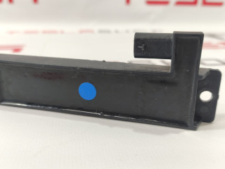 Антенна системы комфортного доступа Tesla Model X 1 поколение (2015 - 2021), 1043129-00-B, X-12069-008R1-F