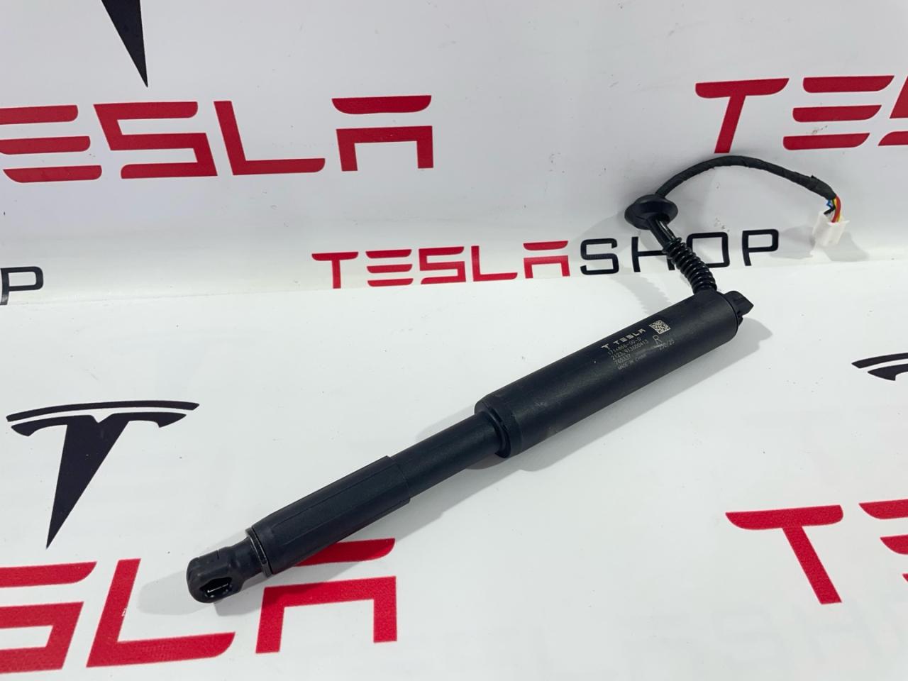 амортизатор крышки багажника (3-5 двери) Tesla Model 3 2 поколение 2024, электро, 1714866-00-D - фото №1