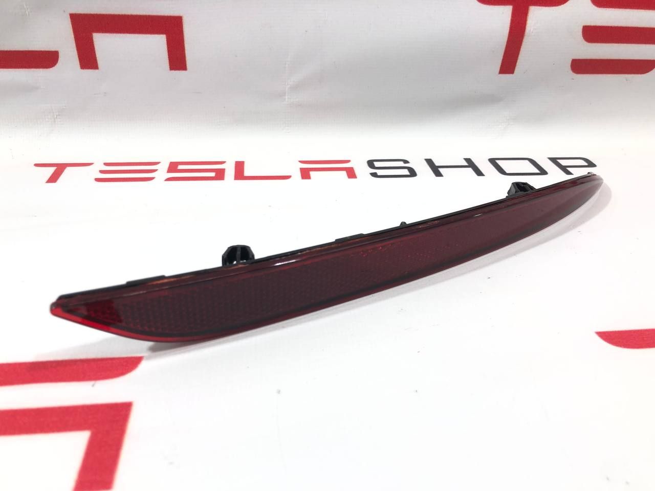катафот Tesla Model 3 1 поколение 2021, 1077407-00-F - фото №1
