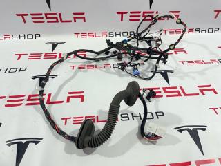 Электропроводка двери Tesla Model 3 1 поколение 2019, 1067963-00-E