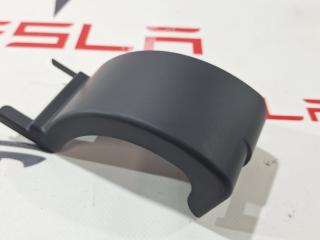 Накладка петли подъемной задней двери Tesla Model X 1 поколение [рестайлинг] 2022, 1047074-00-G