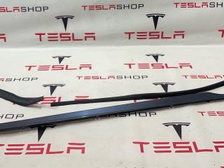 Молдинг накладки порога Tesla Model S 1 поколение 2015, 1012217-00-G