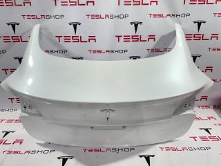 крышка багажника (дверь 3-5) Tesla Model 3 1 поколение 2019, 1081460-01-D, 1120025-00-D, 1118167-00-D