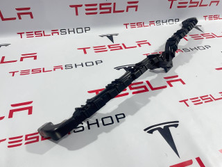 Кронштейн гриля направляющая бампера переднего Tesla Model X 1 поколение 2019, 1055069-00-E