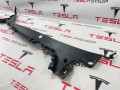 Подкапотная накладка стеклоочистителей Tesla Model 3 1 поколение 2019, 1081676-00-G, 1081693-00-G - фото №2