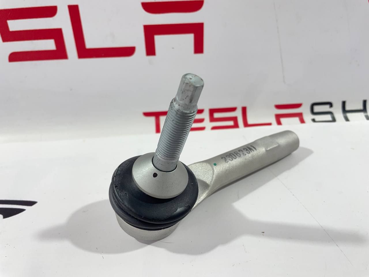 наконечник рулевой Tesla Model 3 1 поколение 2019, электро, 1044831-00-F, 1044841-00-E - фото №1