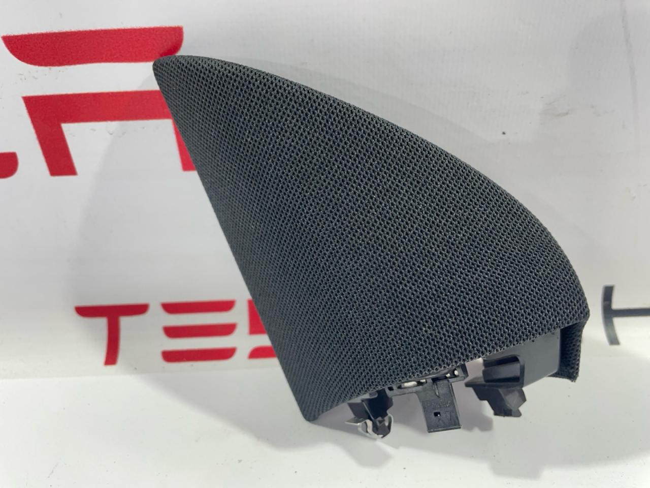 Накладка динамика (сетка) Tesla Model Y 1 поколение 2021, 1498204-00-B - фото №1