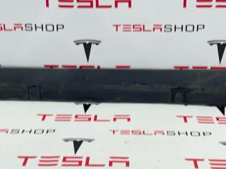 Накладка порога рокерной панели Tesla Model 3 1 поколение 2019, 1089828-00-D, 1089830-00-D