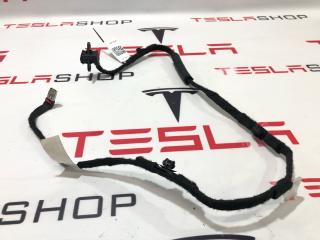 Кабель USB Tesla Model X 1 поколение [рестайлинг] 2022, 1624129-00-C