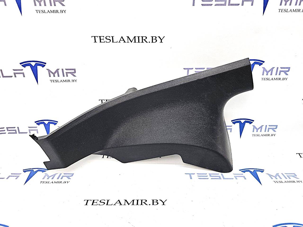 Накладка стойки С внутренняя левая нижняя Tesla Model 3 1 поколение 2023, 1086309-00 - фото №1