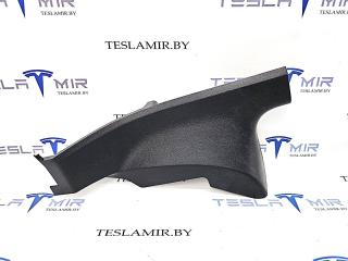 Накладка стойки С внутренняя левая нижняя Tesla Model 3 1 поколение 2023, 1086309-00