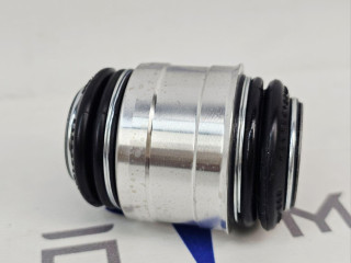 сайлентблок цапфы задней Tesla Model 3 1 поколение 2019, 1044411-00, 1044416-00