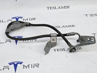 шланг тормозной Tesla Model S 1 поколение [2-й рестайлинг] 2022, 1420723-00