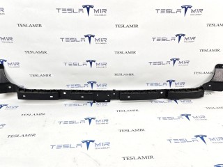 Кронштейн крепления бампера (центральный) задний Tesla Model 3 1 поколение 2020, 1121191-00, 1083994-00