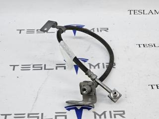шланг тормозной Tesla Model 3 1 поколение 2023, 1044721-00