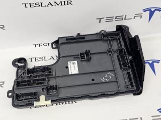 Блок управления BCM (бортовой сети) (Body Control Module) Боди Tesla Model 3 2 поколение 2024, 1834632-10