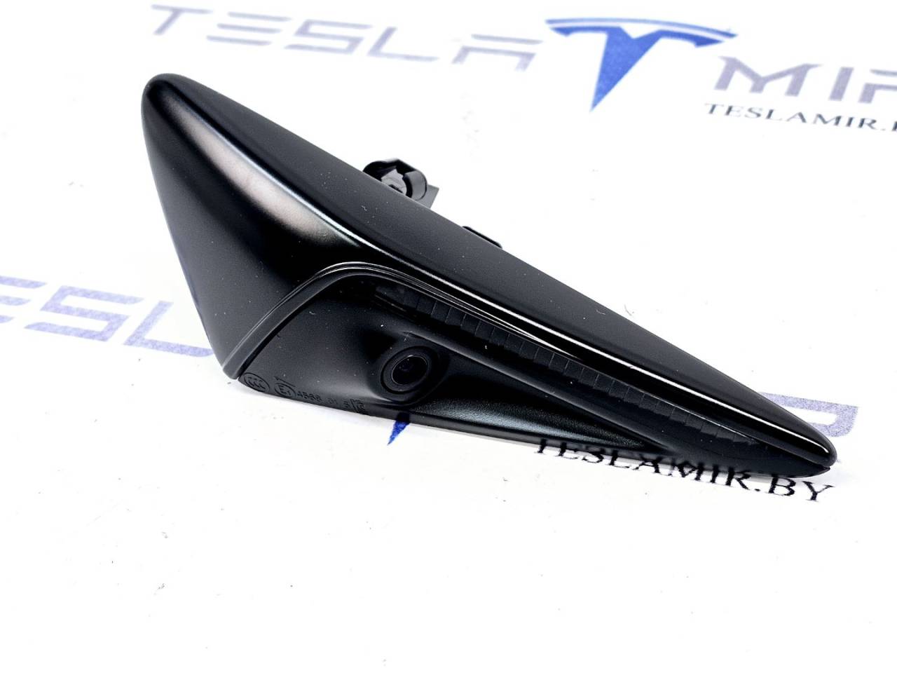 Повторитель поворота (камера крыла АП2.0/2.5/3.0/4.0) левый Tesla Model 3 1 поколение 2021, 1495864-20, 1125106-50 - фото №1