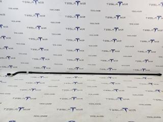 Патрубок системы охлаждения пластиковый Tesla Model 3 1 поколение 2020, 1077596-00