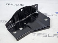 Кронштейн нижнего усилителя переднего бампера Tesla Model 3 2 поколение 2024, 1694450-00 - фото №2