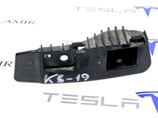 Кронштейн крепления фонаря левый Tesla Model 3 1 поколение 2019, 1083992-00
