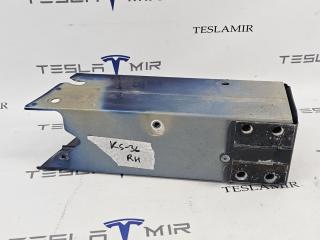 Удлинитель лонжерона (клык) правый Tesla Model 3 1 поколение 2023, 1088149-00