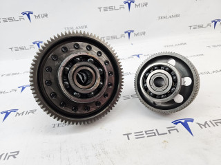 Двигатель (электромотор) Tesla Model S 1 поколение [рестайлинг] 2018, 1002633-01, 1062387-00, 1057980-00, 1025598-00