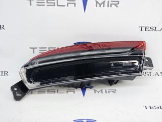 габаритный фонарь Tesla Model 3 2 поколение 2024, 1712513-00