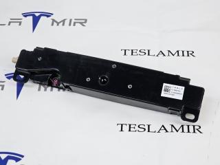 Антенна WI-FI Tesla Model Y 1 поколение 2024, 1585601-00
