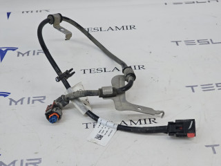 Электропроводка суппорта (ручника) левая Tesla Model Y 1 поколение 2022, 2288781-00