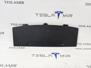 заглушка заднего бампера под крюк Tesla Model 3 2 поколение 2024, 1713689-00