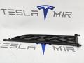 Заслонка корпуса центрального люверса правая верхняя Tesla Model S 1 поколение [рестайлинг] 2017, 1058011-00 - фото №2