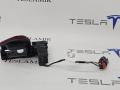 Люк порта зарядки с электроприводом в сборе Tesla Model X 1 поколение 2018, 1042766-96, 1038557-00 - фото №4