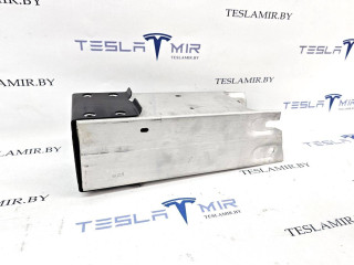 Удлинитель лонжерона (клык) левый Tesla Model 3 1 поколение 2020, 1088148-00