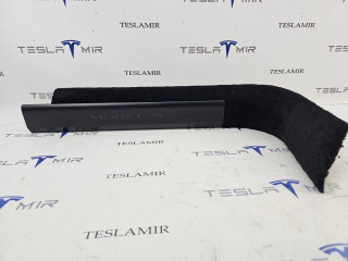 Накладка декоративная стойки А внутренняя правая нижняя Tesla Model S 1 поколение [2-й рестайлинг] 2022, 1566075-00, 1587446-00, 1613449-00
