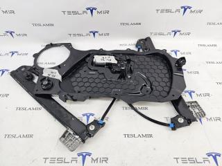 стеклоподъемник передний левый Tesla Model 3 1 поколение 2023, 1096620-00, 1092146-00, 1092148-00, 1096620-14, 1096620-98