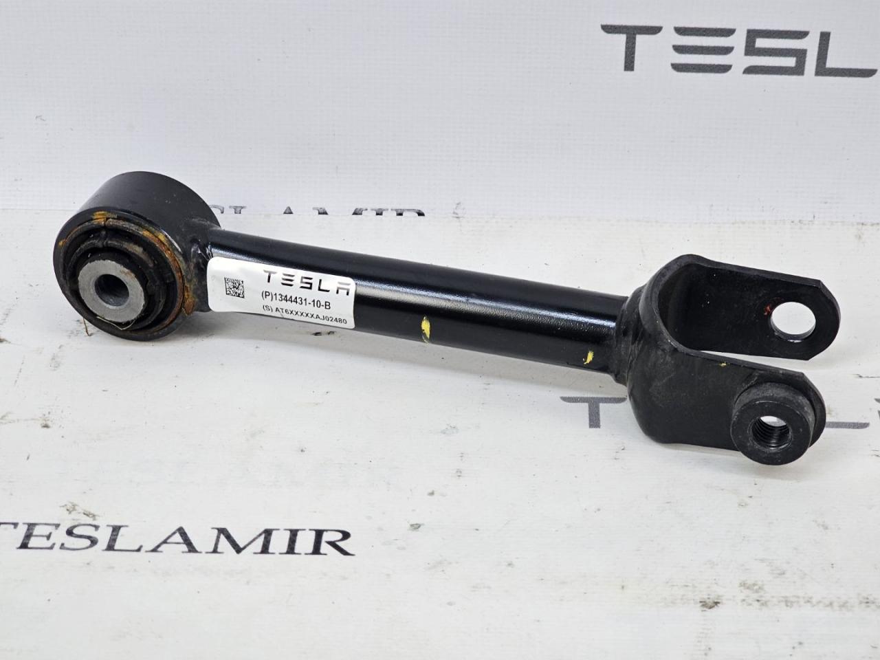 Рычаг схождения задний поперечный Tesla Model 3 2 поколение 2025, 1344431-19, 1344431-00 - фото №1