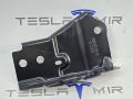 Кронштейн нижнего усилителя переднего бампера Tesla Model 3 2 поколение 2024, 1694451-00 - фото №2