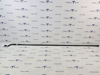 Патрубок системы охлаждения пластиковый Tesla Model 3 1 поколение 2020, 1077596-00