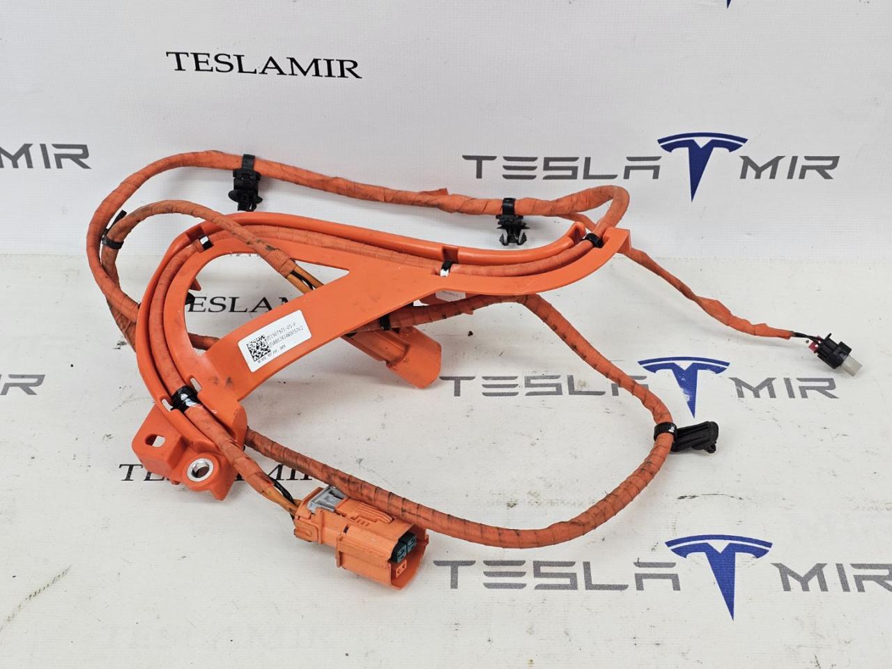 проводка подкапотная Tesla Model 3 2 поколение 2025, 1507971-00, 1541136-00 - фото №1
