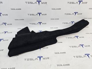 Кронштейн крепления обшивки багажника левый Tesla Model 3 2 поколение 2024, 1731038-00, 1731038-29