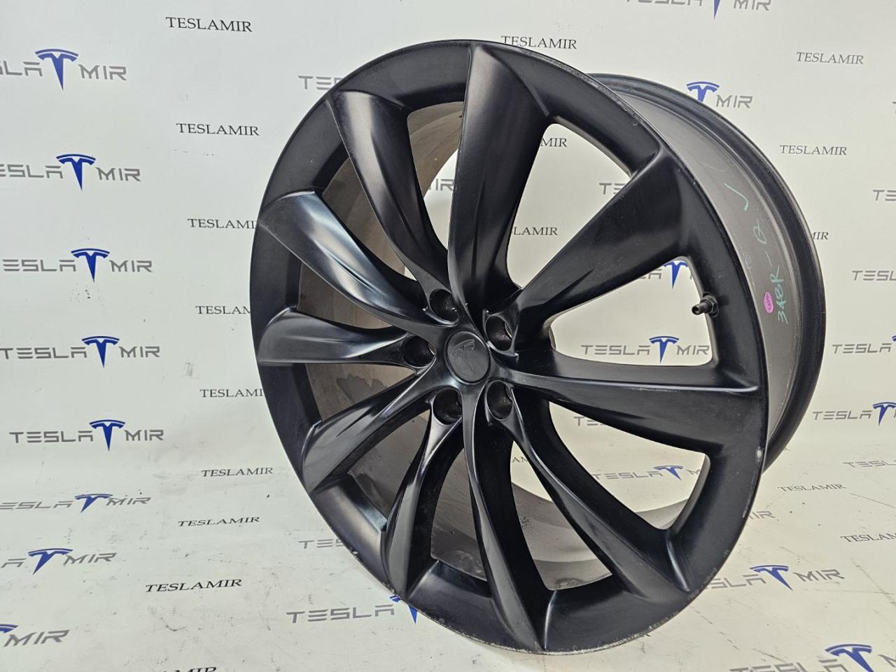 диск литой Tesla Model X 1 поколение 2018, 102724700, 102724701 - фото №1