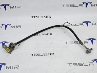 шланг тормозной Tesla Model 3 1 поколение 2023, 1044722-00