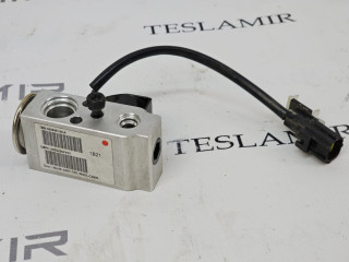 Клапан системы кондиционирования Tesla Model S 1 поколение [рестайлинг] 2018, 6008481-00, 1019544-00