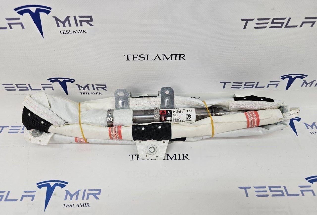 подушка безопасности боковая (шторка) Tesla Model 3 1 поколение 2021, 1077828-00 - фото №1
