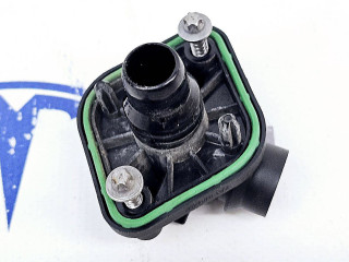 Переходник патрубка системы охлаждения основной батареи (штуцер) Tesla Model 3 1 поколение 2020, 1109179-00